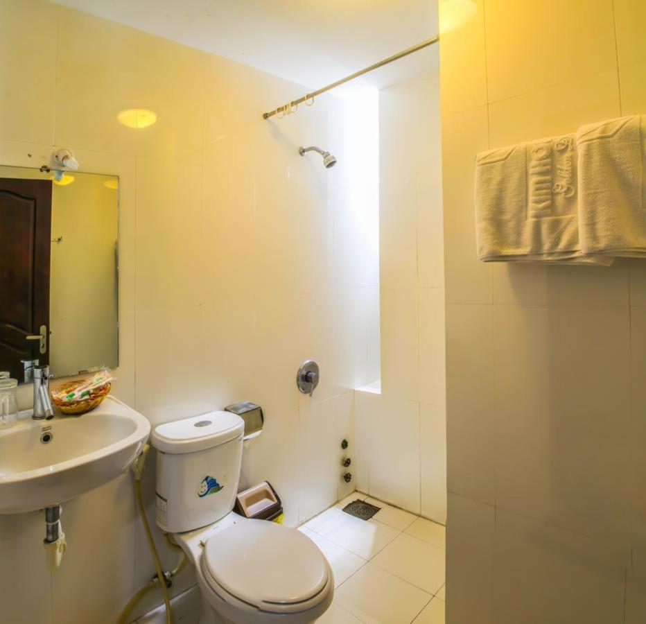 Carina Hotel Nha Trang Buitenkant foto