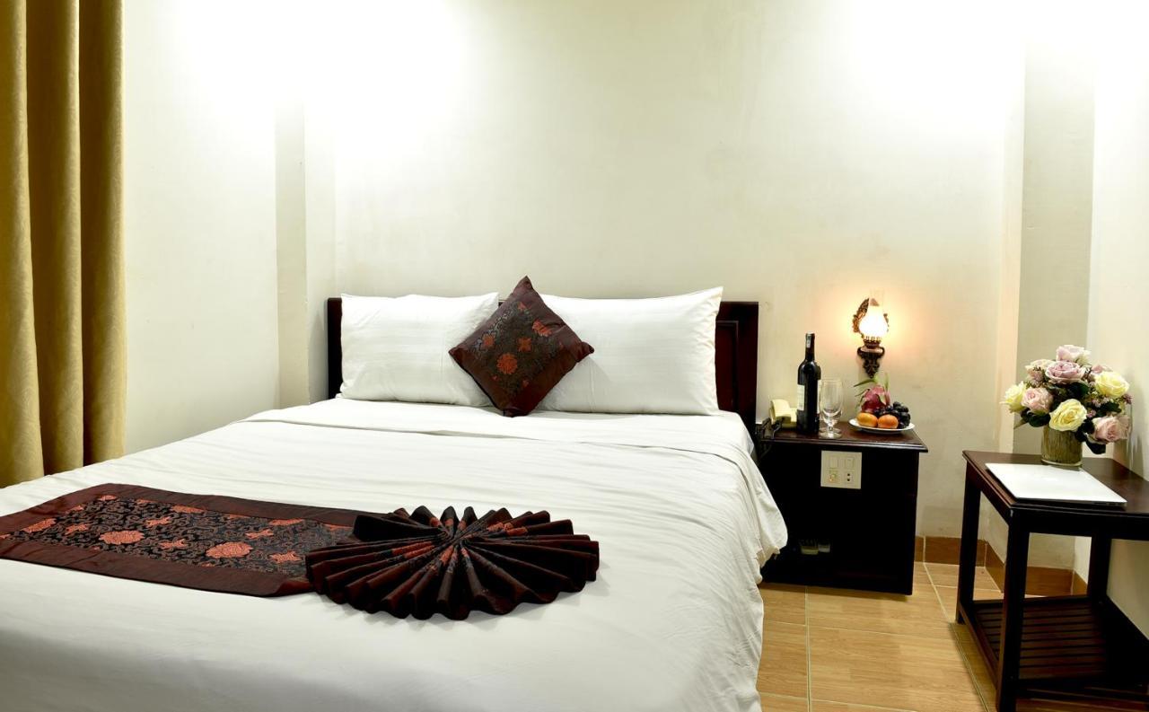 Carina Hotel Nha Trang Buitenkant foto