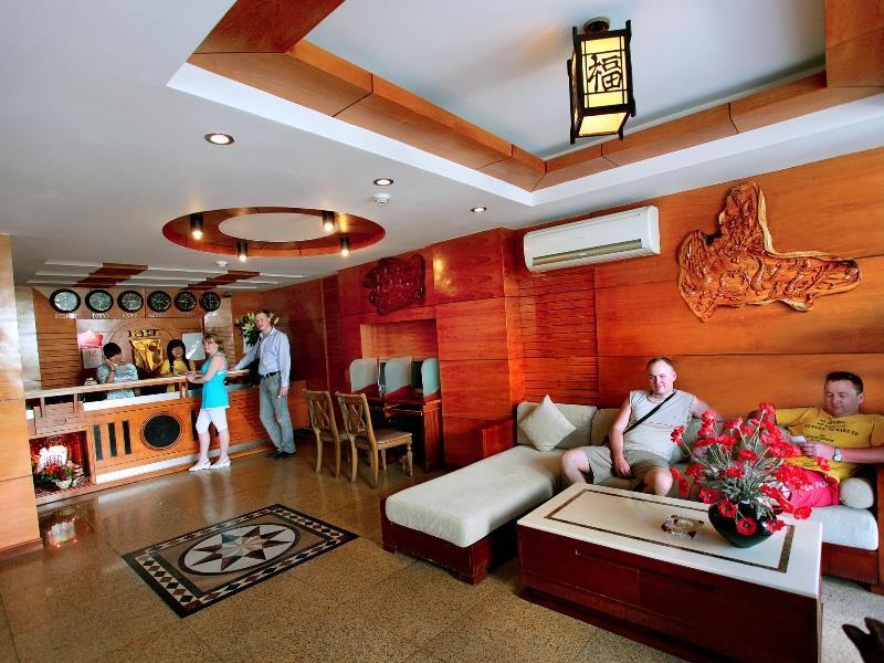 Carina Hotel Nha Trang Buitenkant foto