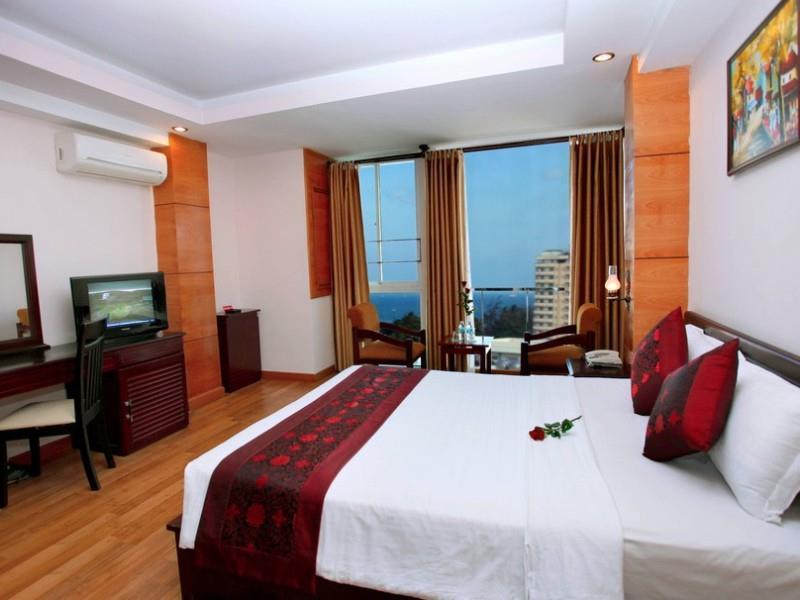 Carina Hotel Nha Trang Buitenkant foto