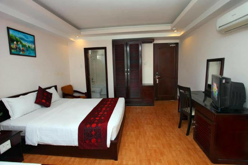 Carina Hotel Nha Trang Buitenkant foto